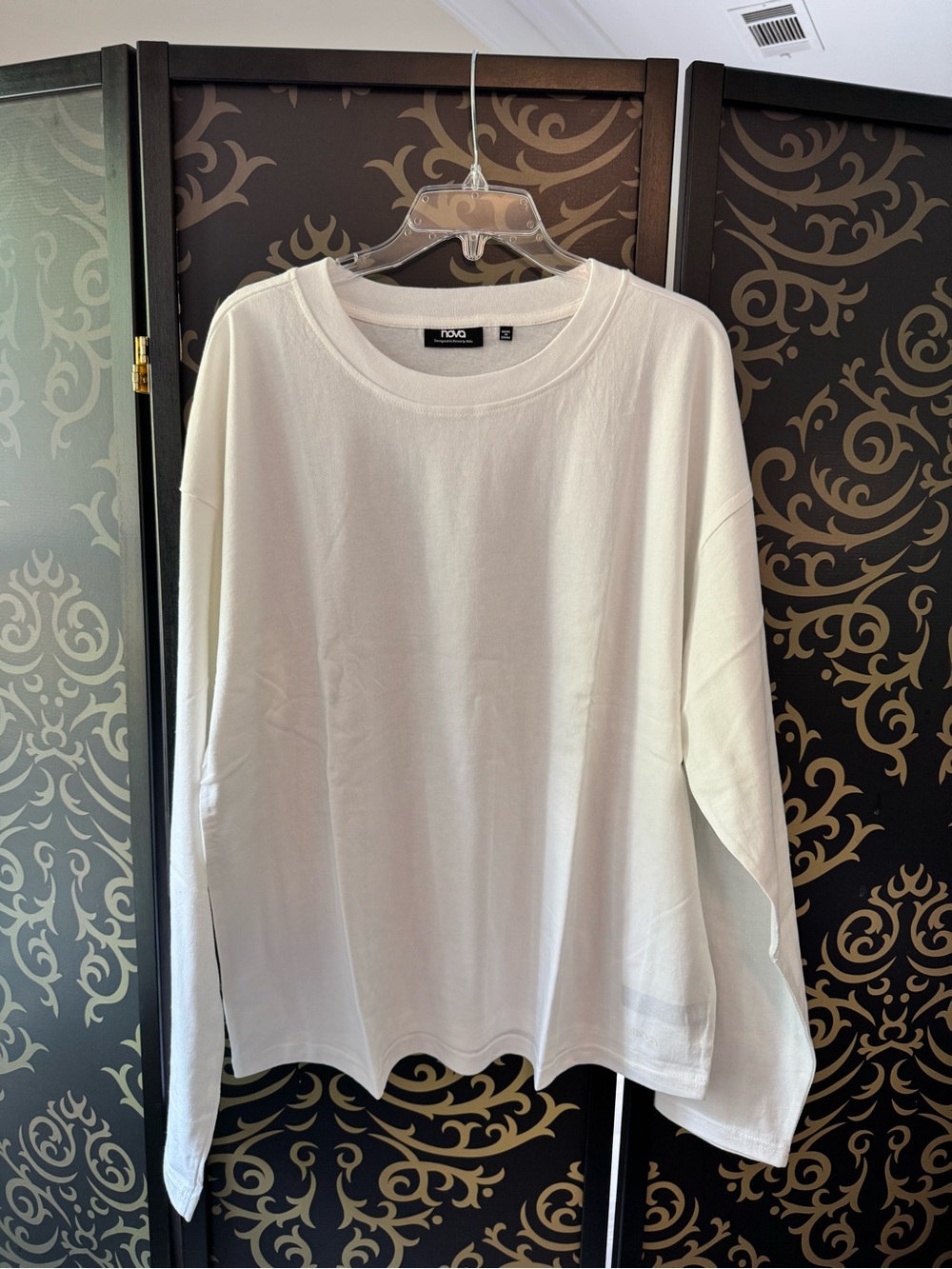 Men’s Long-Sleeve Crewneck Shirt - White